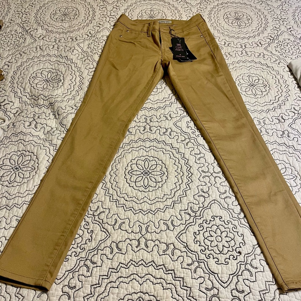 Tan Skinny Jeans with Classic Fit